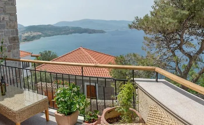 Grand View Afrodite